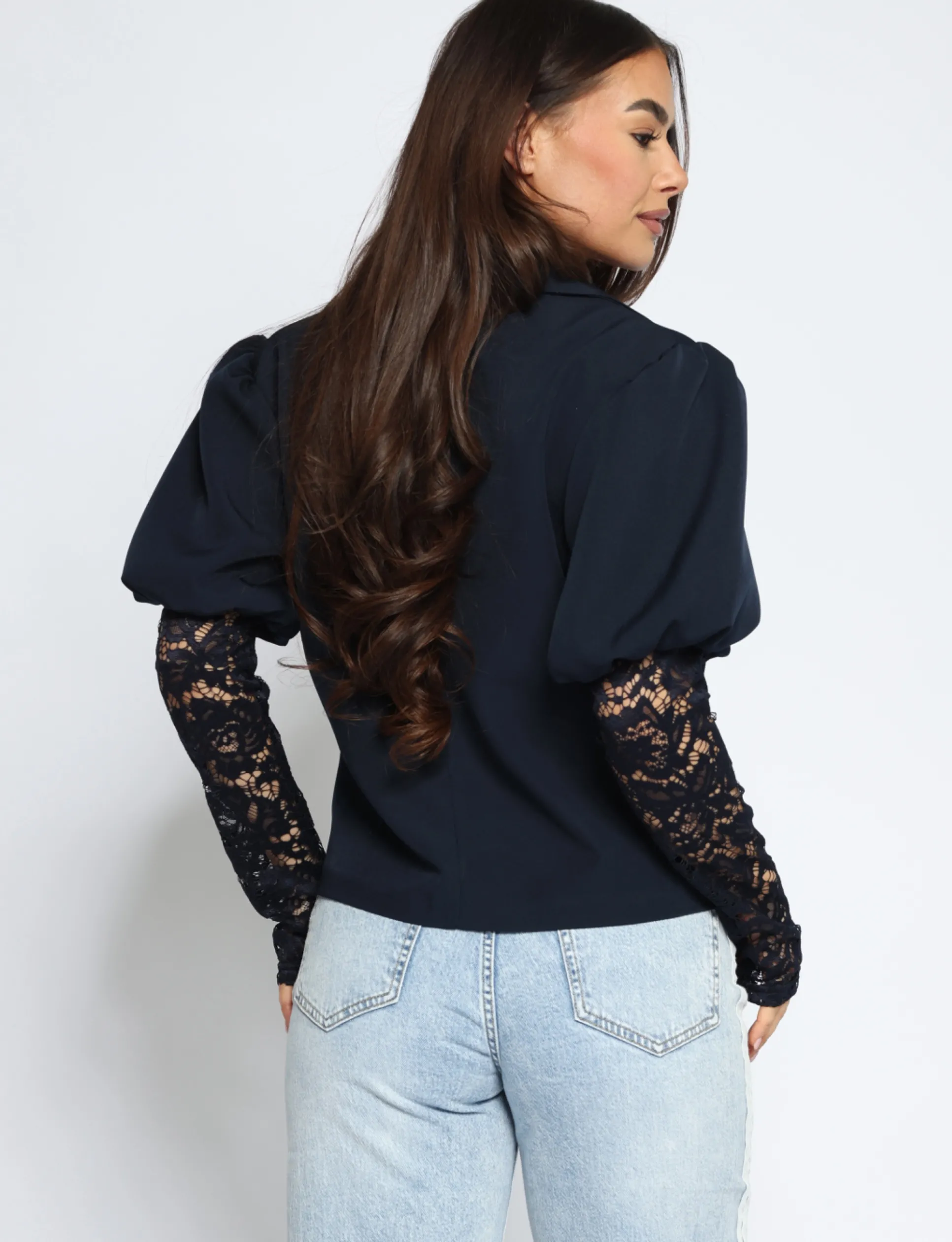 blazer_met_kanten_mouwen__4.webp Blazer met kanten mouwen Lulu Donkerblauw