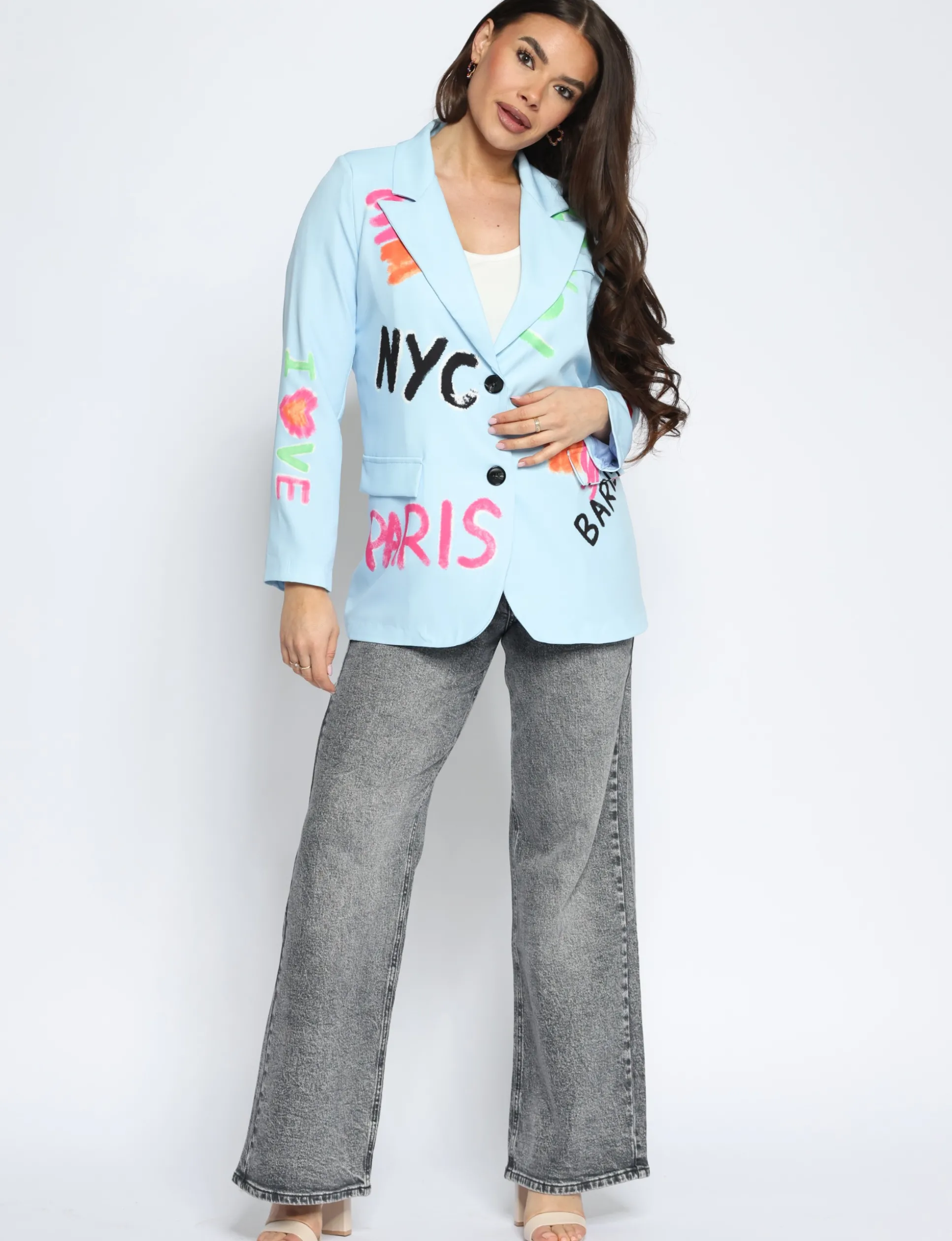 blazer_nyc_lichtblauw_3.webp Blazer NYC Lichtblauw