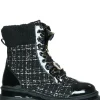 Boot Nynke Zwart
