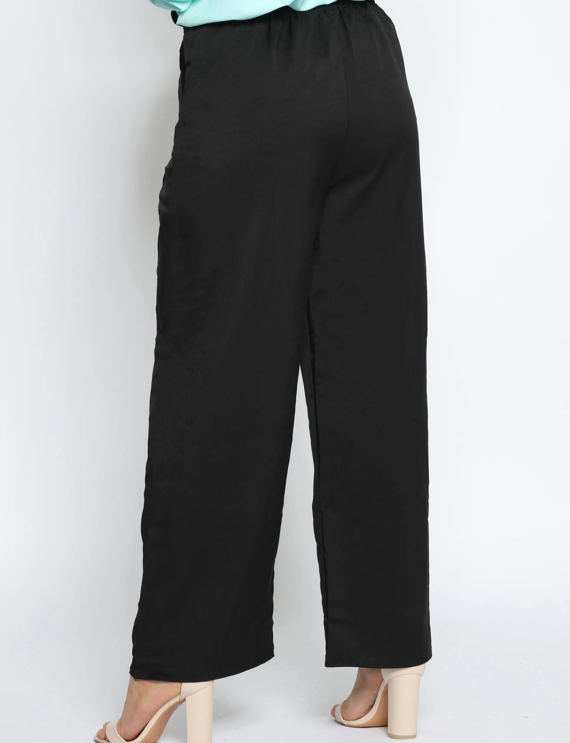broek_misty_zwart_6.webp Broek Misty Zwart