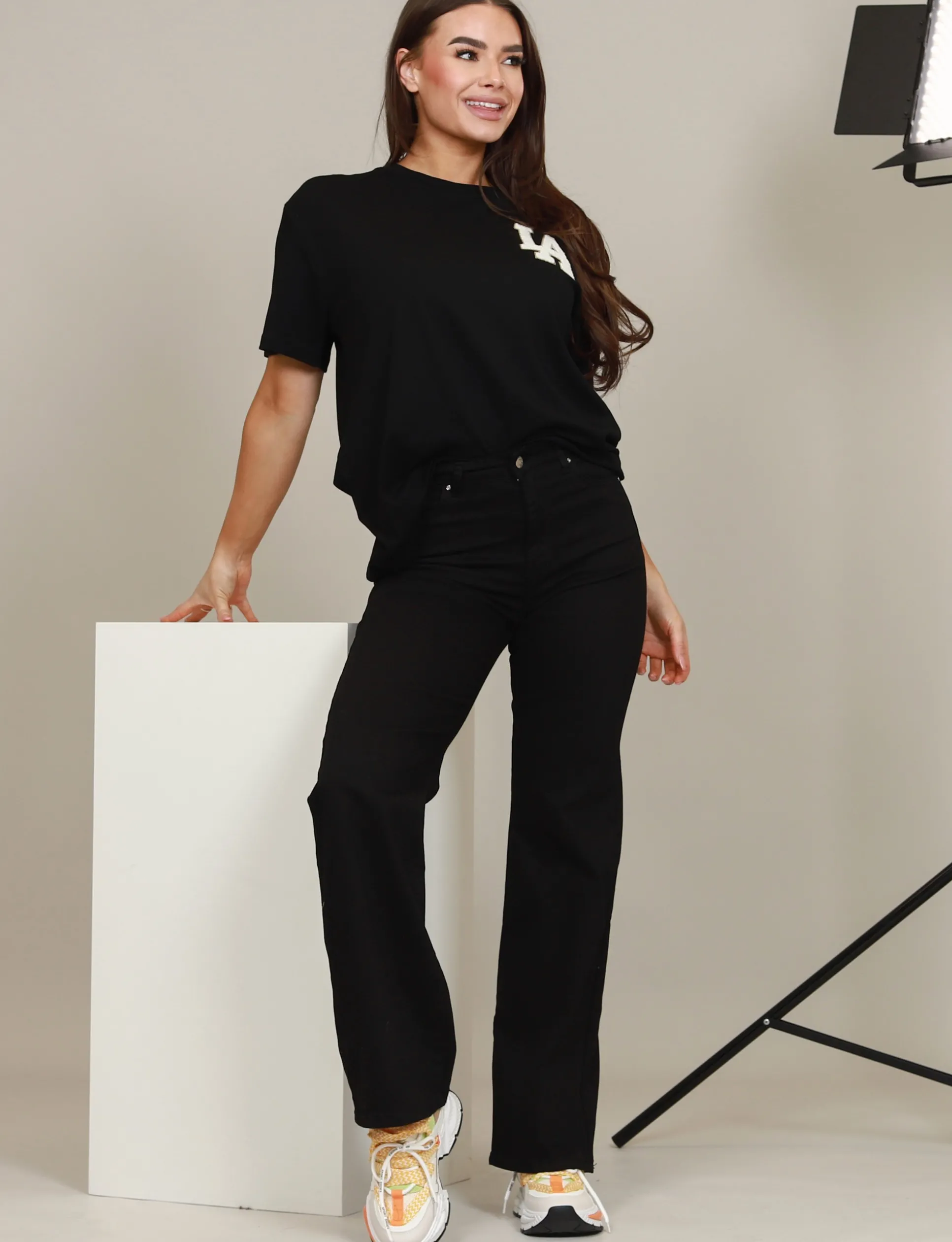 goodies__wide_leg_jeans_d_2-5.webp Goodies | Wide leg jeans DJ2405 Zwart