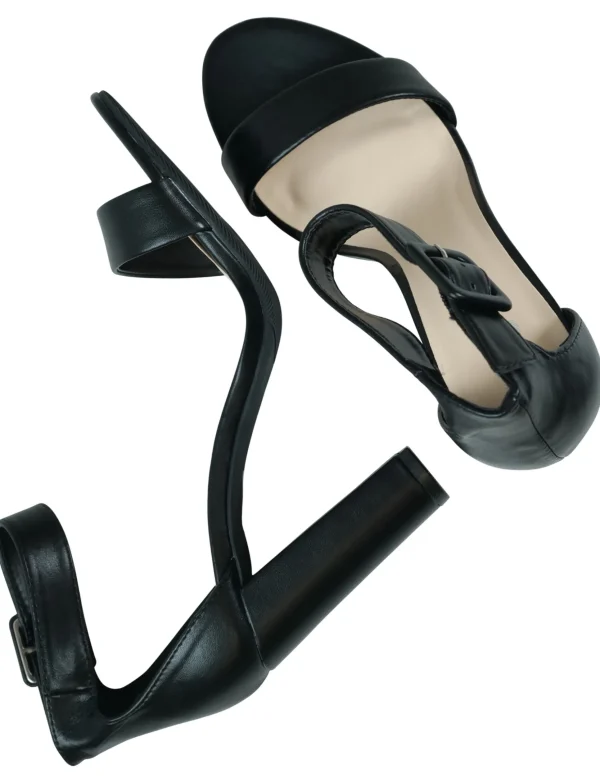 Heels Noah Zwart