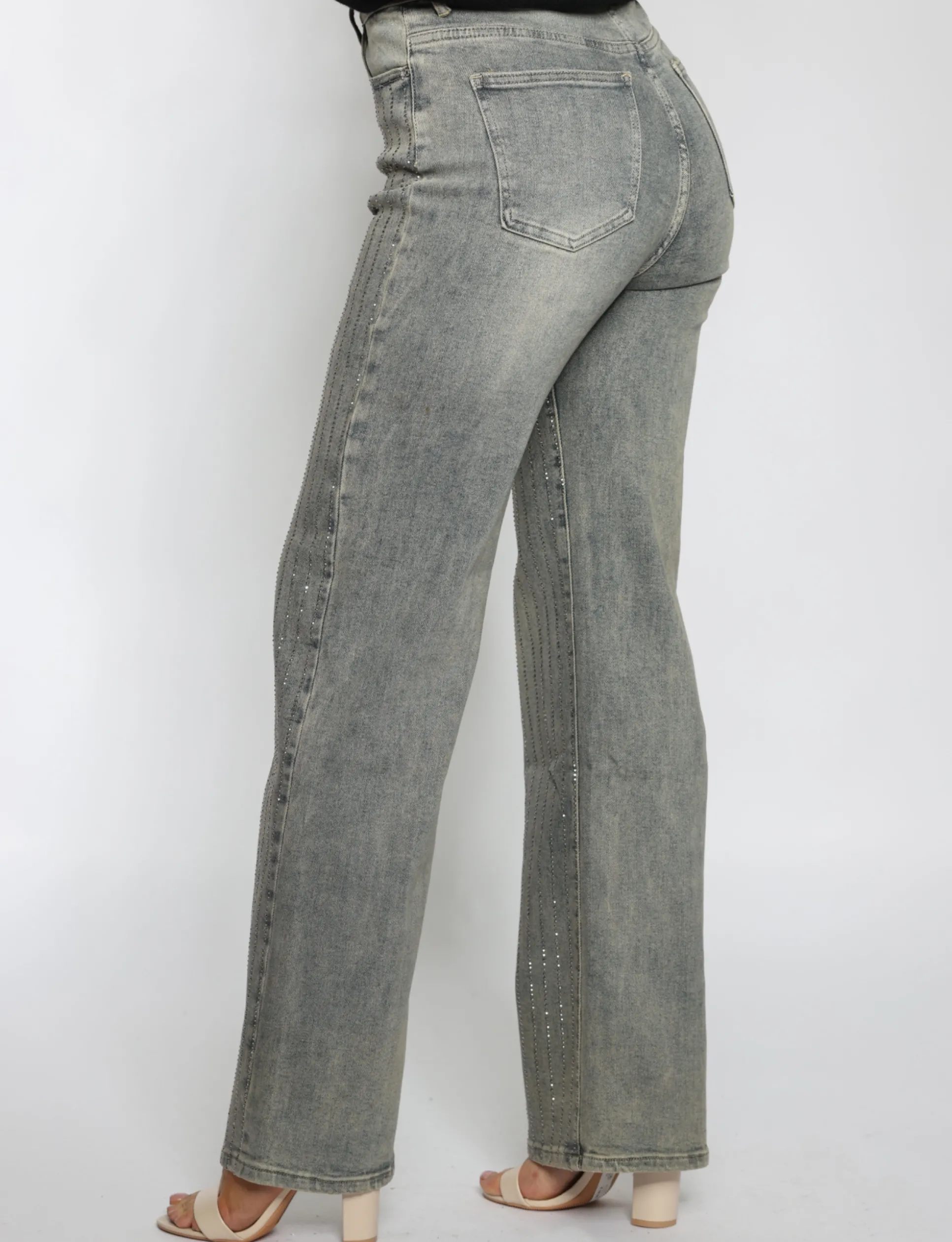 hello_miss__wide_leg_jean_1-22.webp Hello Miss | Wide leg jeans HM6722-2 Beige