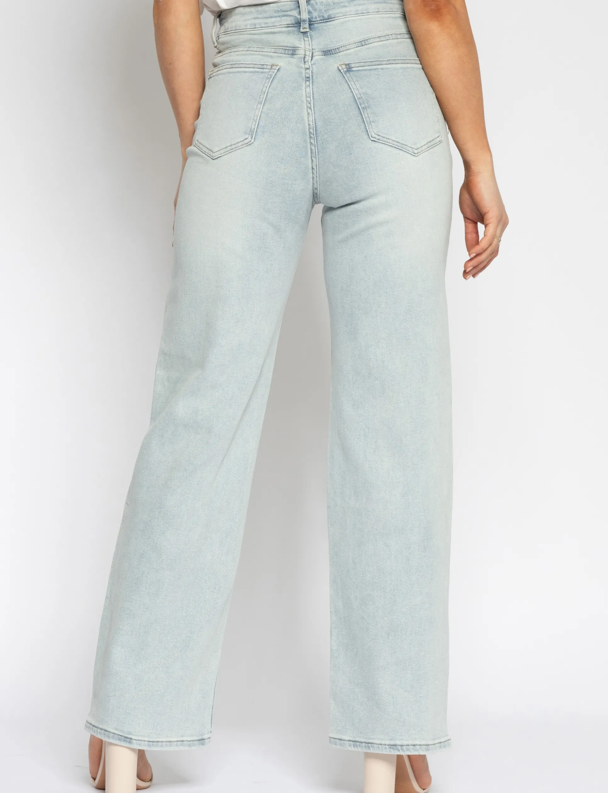 hello_miss__wide_leg_jean_1-38.webp Hello Miss | Wide leg jeans Tess-15 Lichtblauw