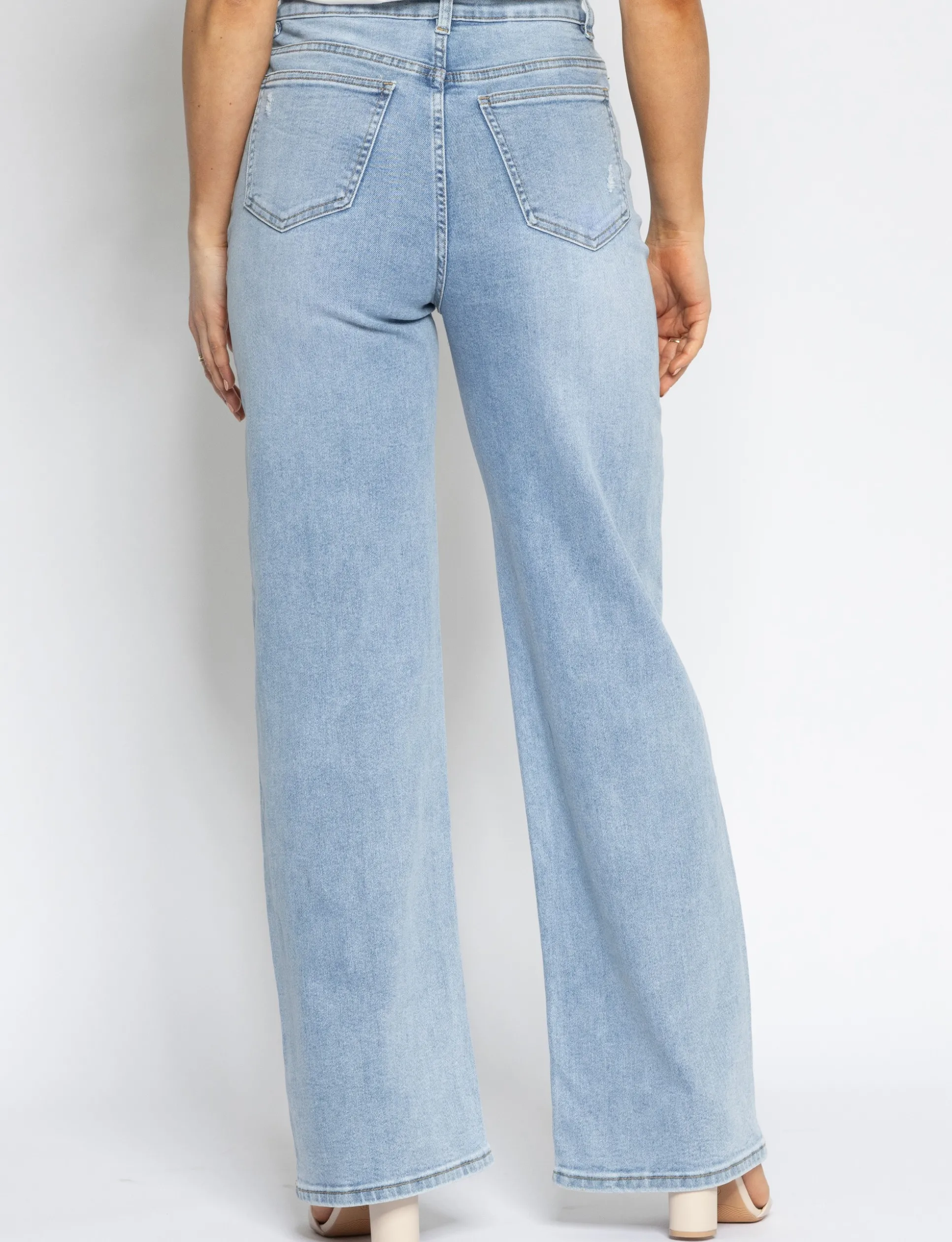 hello_miss__wide_leg_jean_2-27.webp Hello Miss | Wide leg jeans Milou-6 Lichtblauw