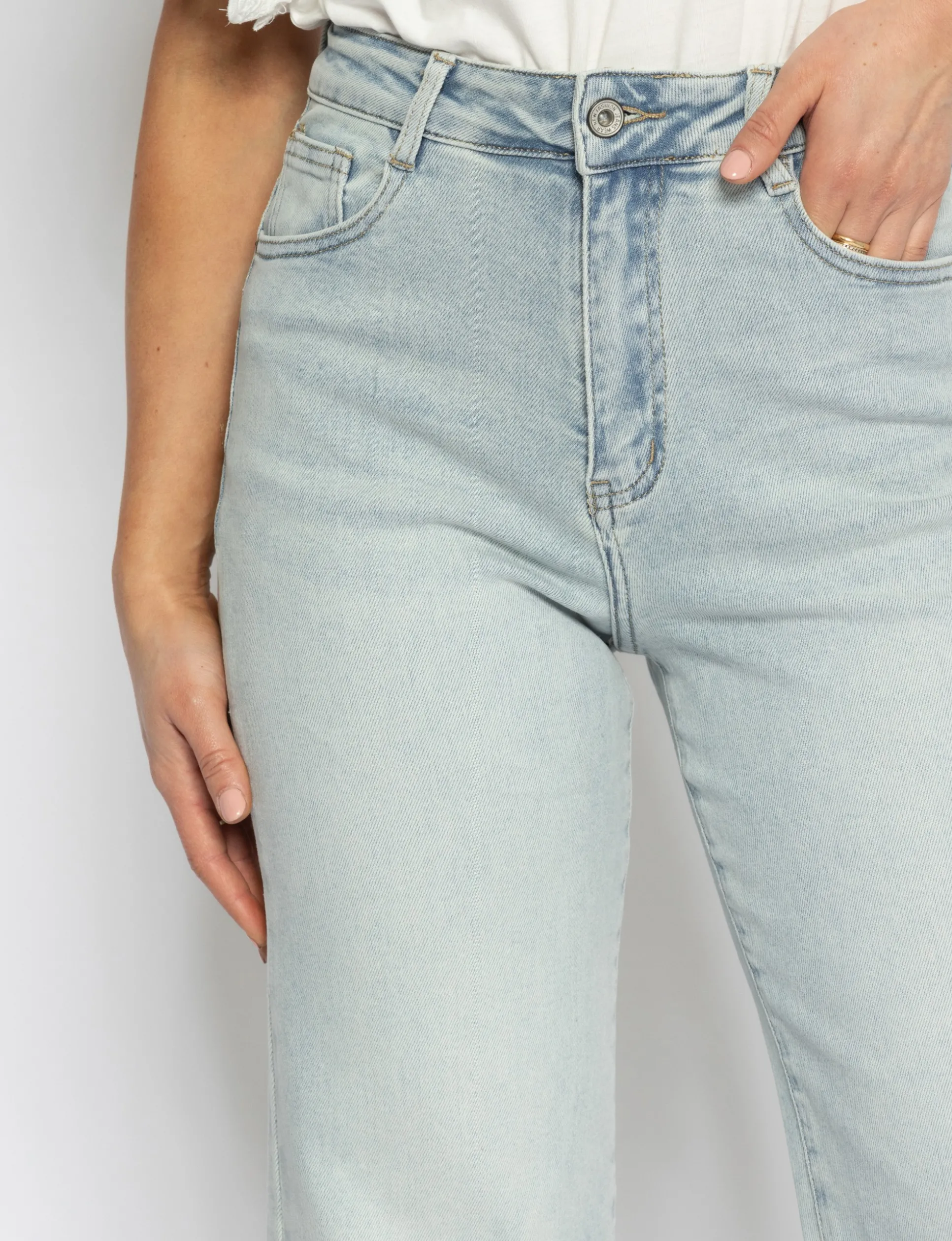 hello_miss__wide_leg_jean_2-31.webp Hello Miss | Wide leg jeans Tess-15 Lichtblauw