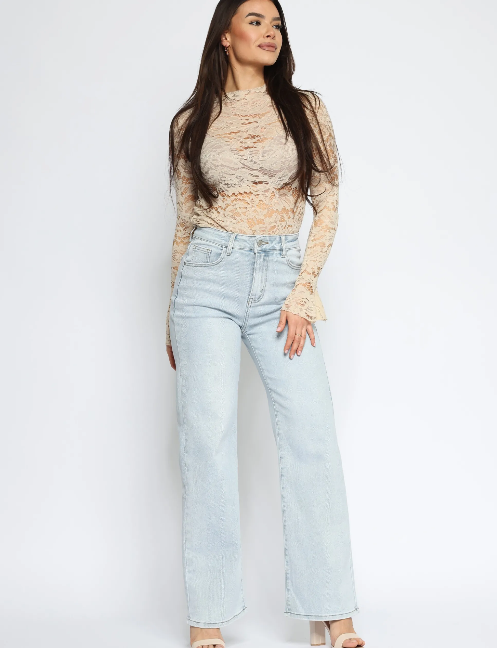 kanten_top_nami_beige_3.webp Kanten top Nami Beige