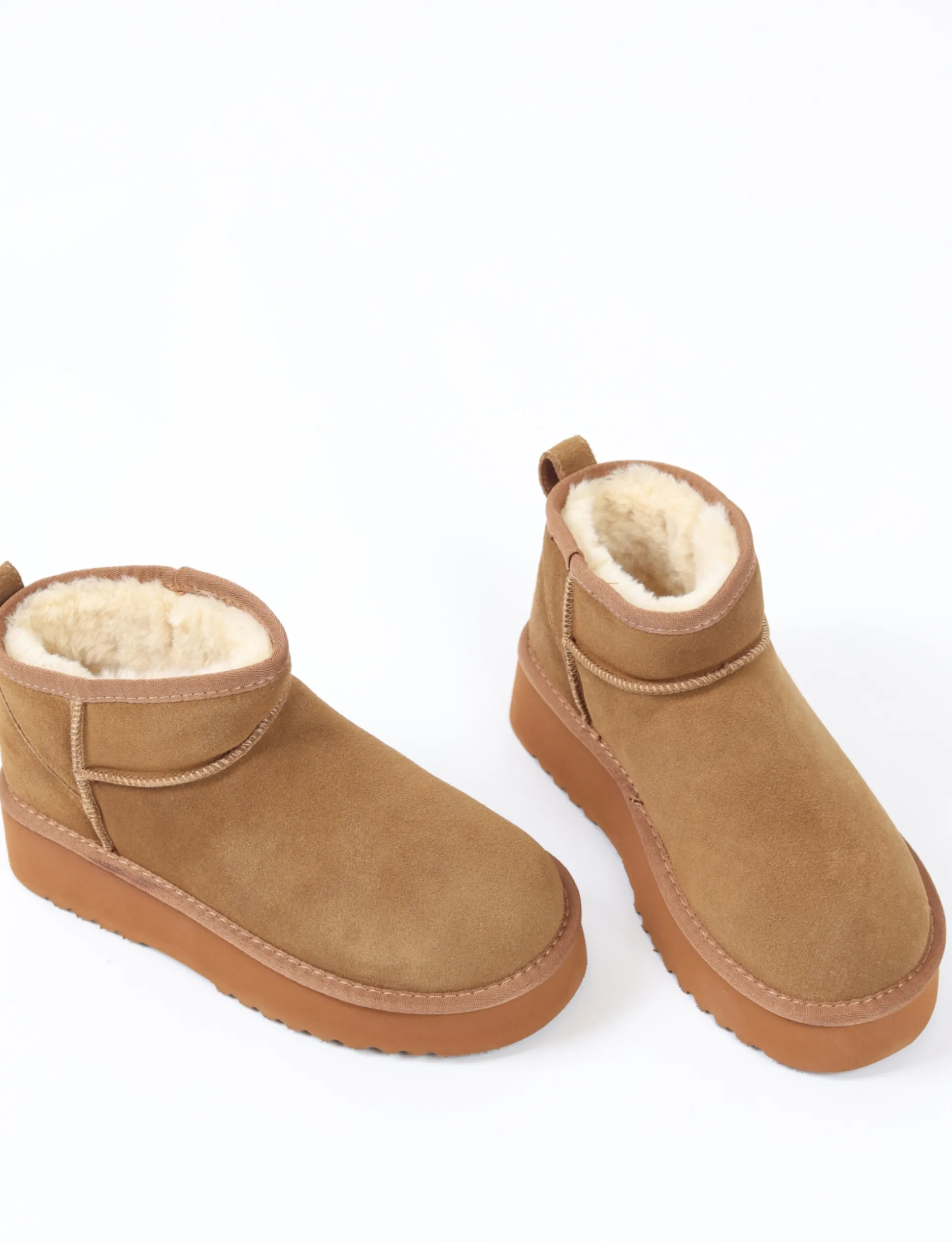 lederen_boot_ugie_camel_0.webp Lederen boot Ugie Camel