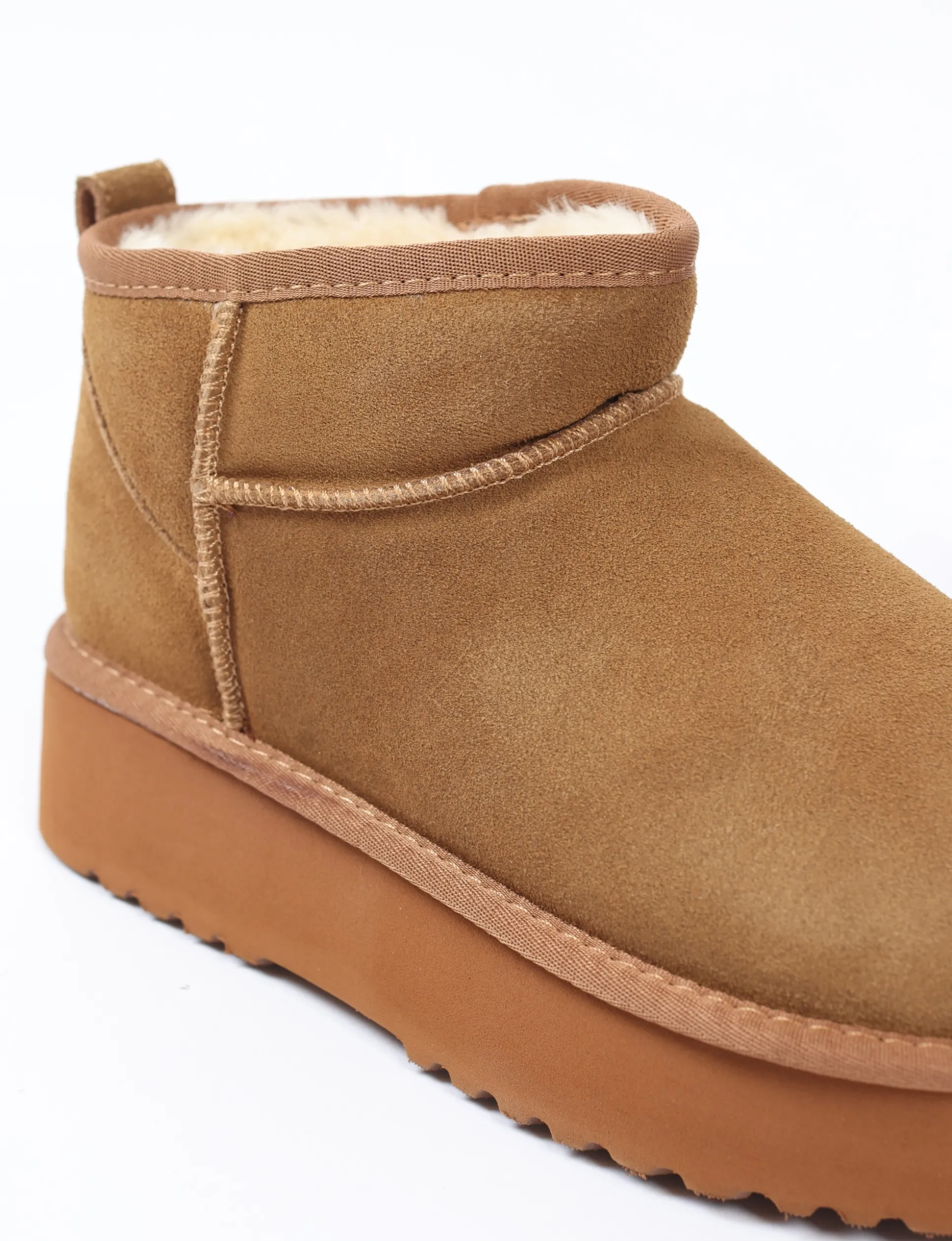 lederen_boot_ugie_camel_1.webp Lederen boot Ugie Camel