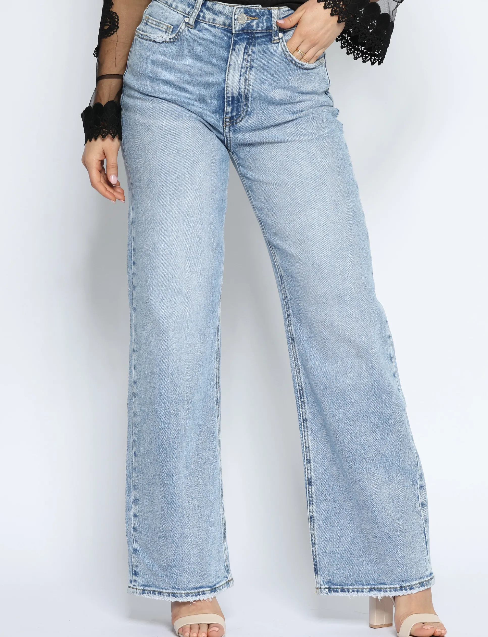 queen_hearts__wide_leg_st_0-10.webp Queen Hearts | Wide leg, Straight jeans W3723 STRE Blauw