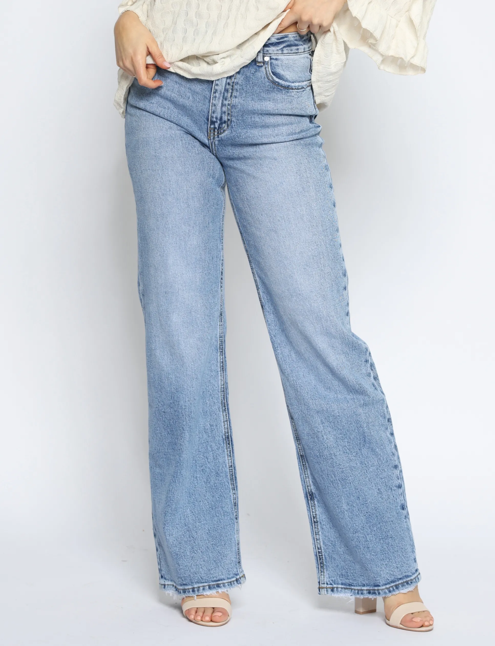 queen_hearts__wide_leg_st_0-3.webp Queen Hearts | Wide leg, Straight jeans W3376 STRE Blauw
