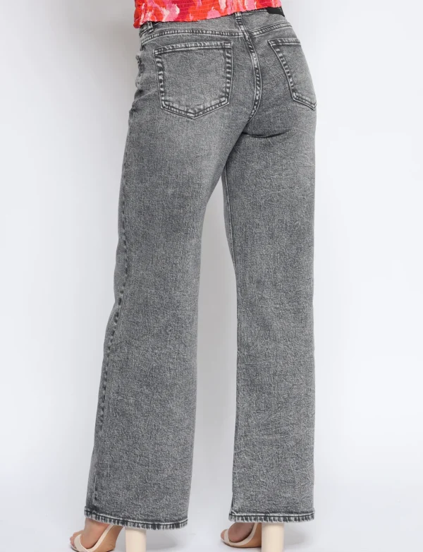 Queen Hearts | Wide leg, Straight jeans W3552 MID Donkergrijs