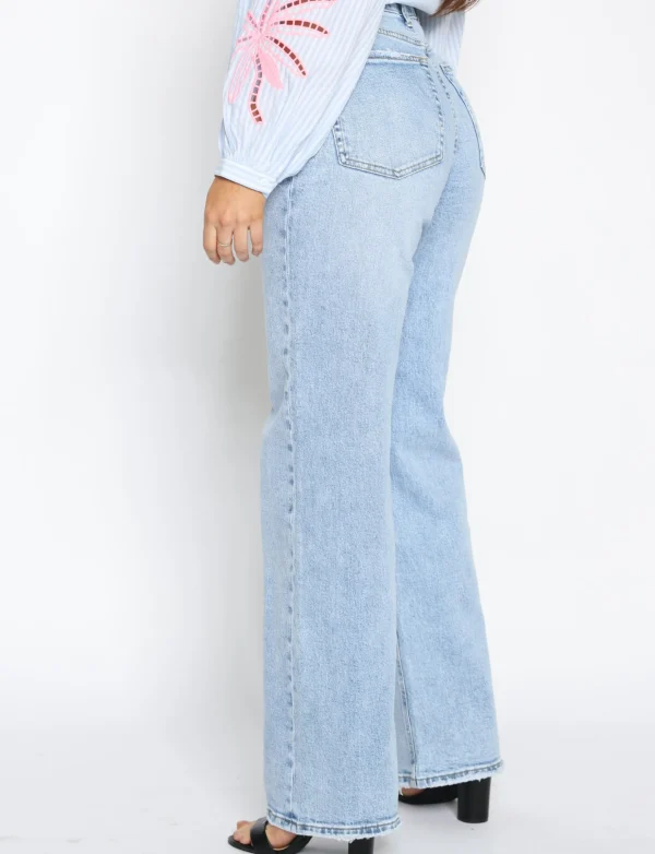 Queen Hearts | Wide leg, Straight jeans W3376 STRE Lichtblauw