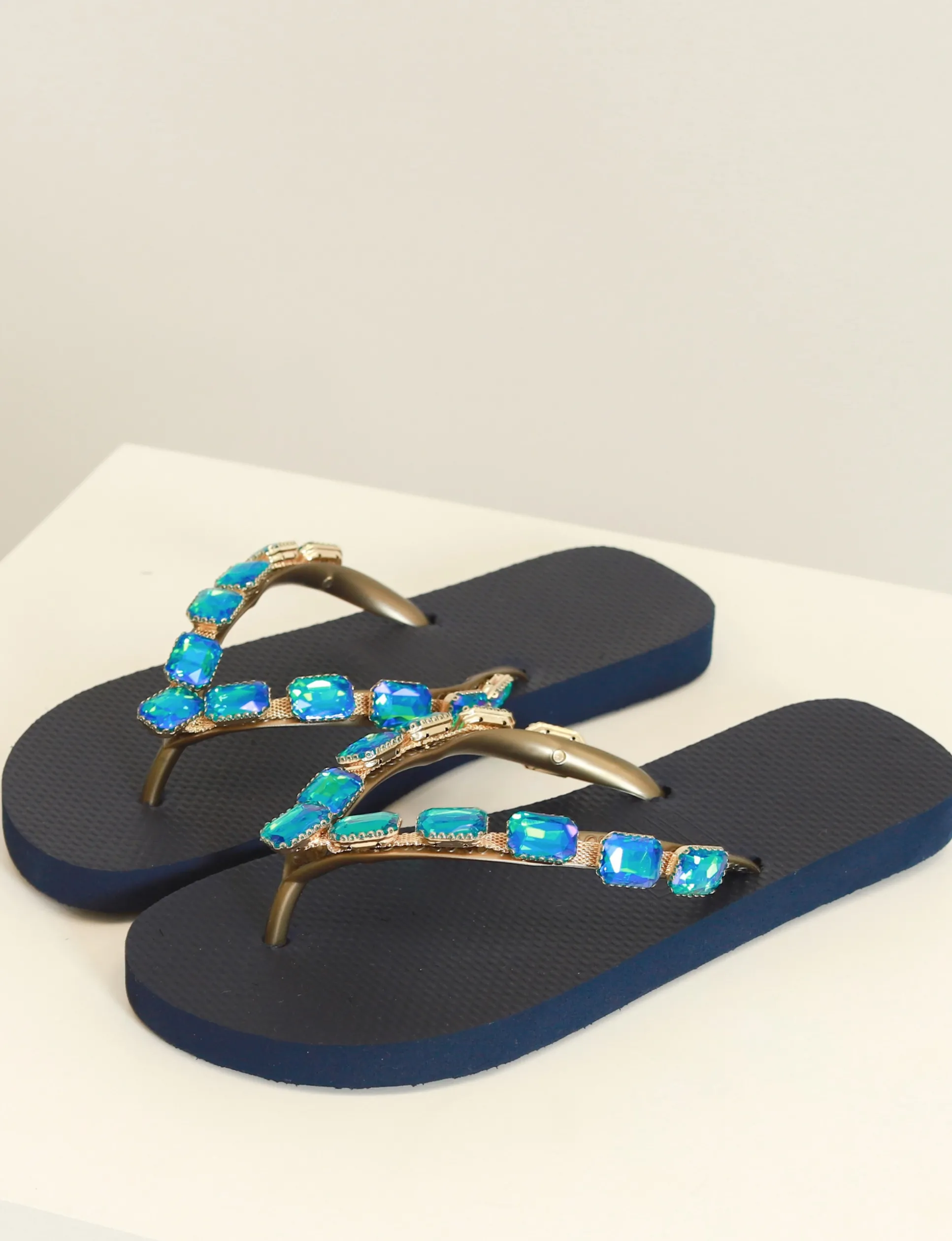 simone_herrera__slipper_a_0-3.webp Simone Herrera | Slipper Alana Donkerblauw