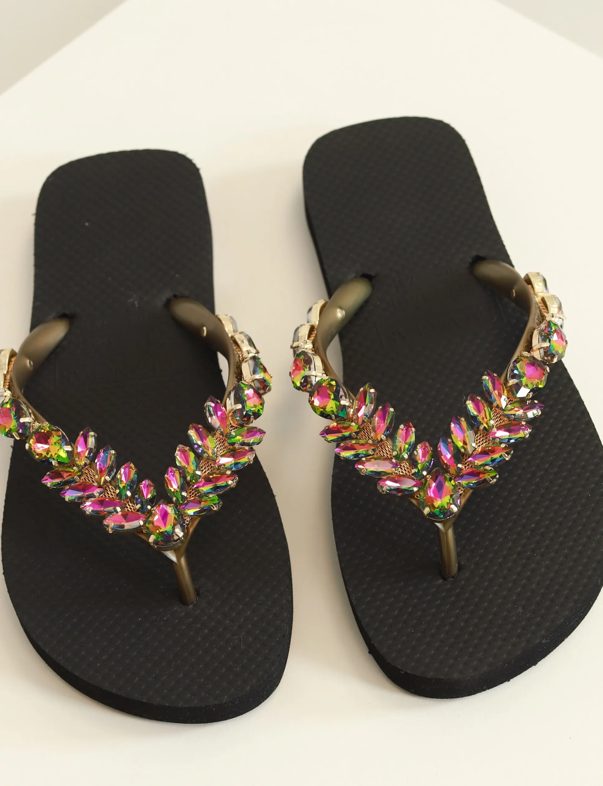 simone_herrera__slipper_a_0.webp Simone Herrera | Slipper Adela Multicolor Zwart